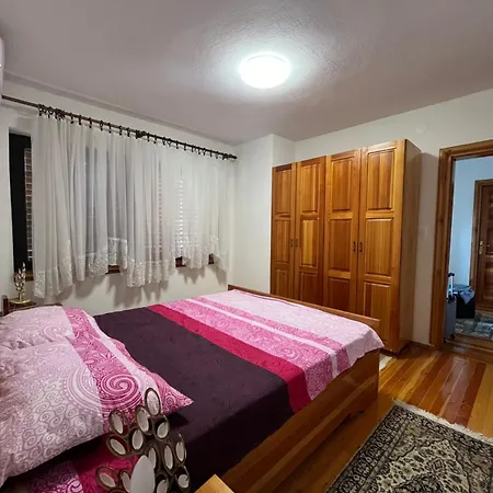 Apartman Sarah Do 8 Osoba Biograd Na Moru