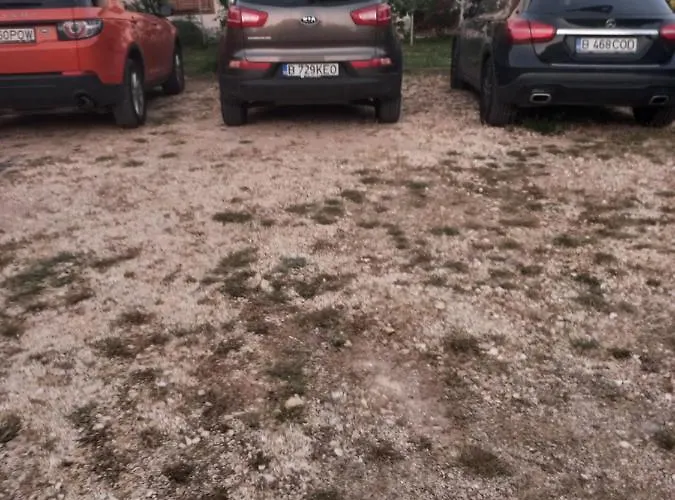 Sarah Do 8 Osoba 아파트